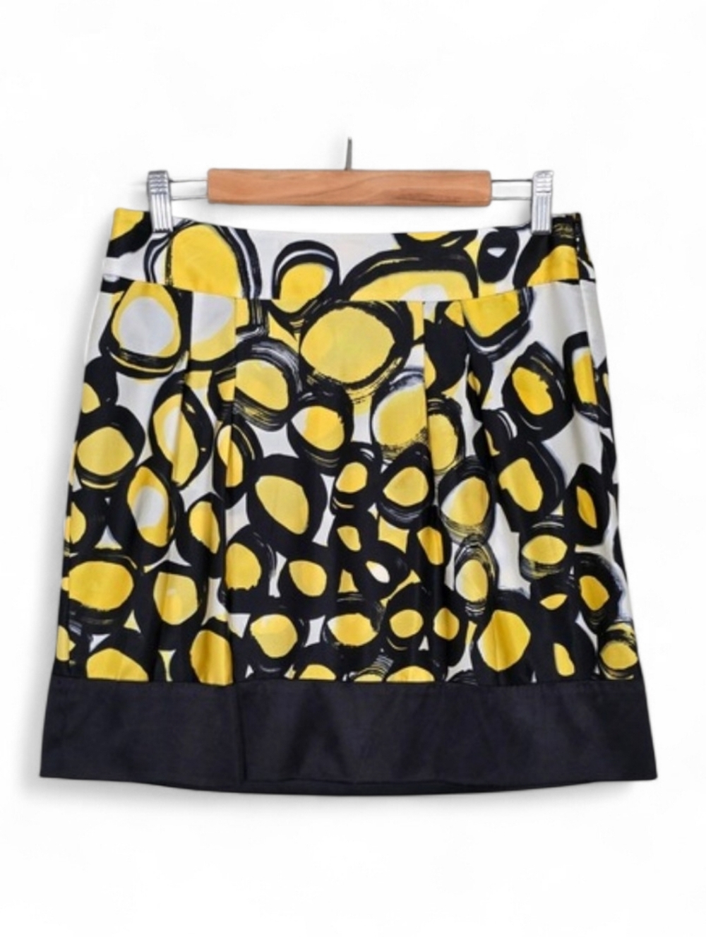 Le Chateau Women's 100% Silk Abstract Mod Polka Dot Print Mini Skirt Yellow M